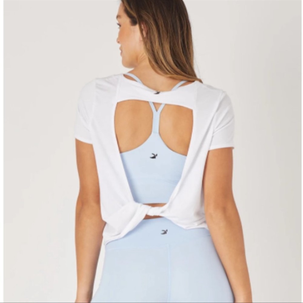 NWT Glyder open back active top